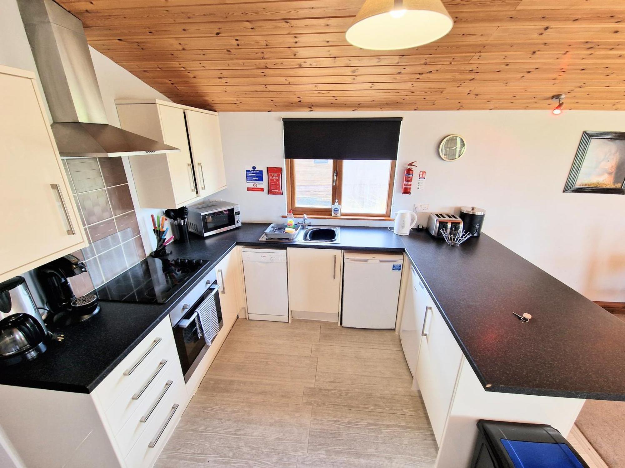 فيلا Torridon 12 With Private Hot Tub - Fife - Loch Leven - Lomond Hills Kelty المظهر الخارجي الصورة
