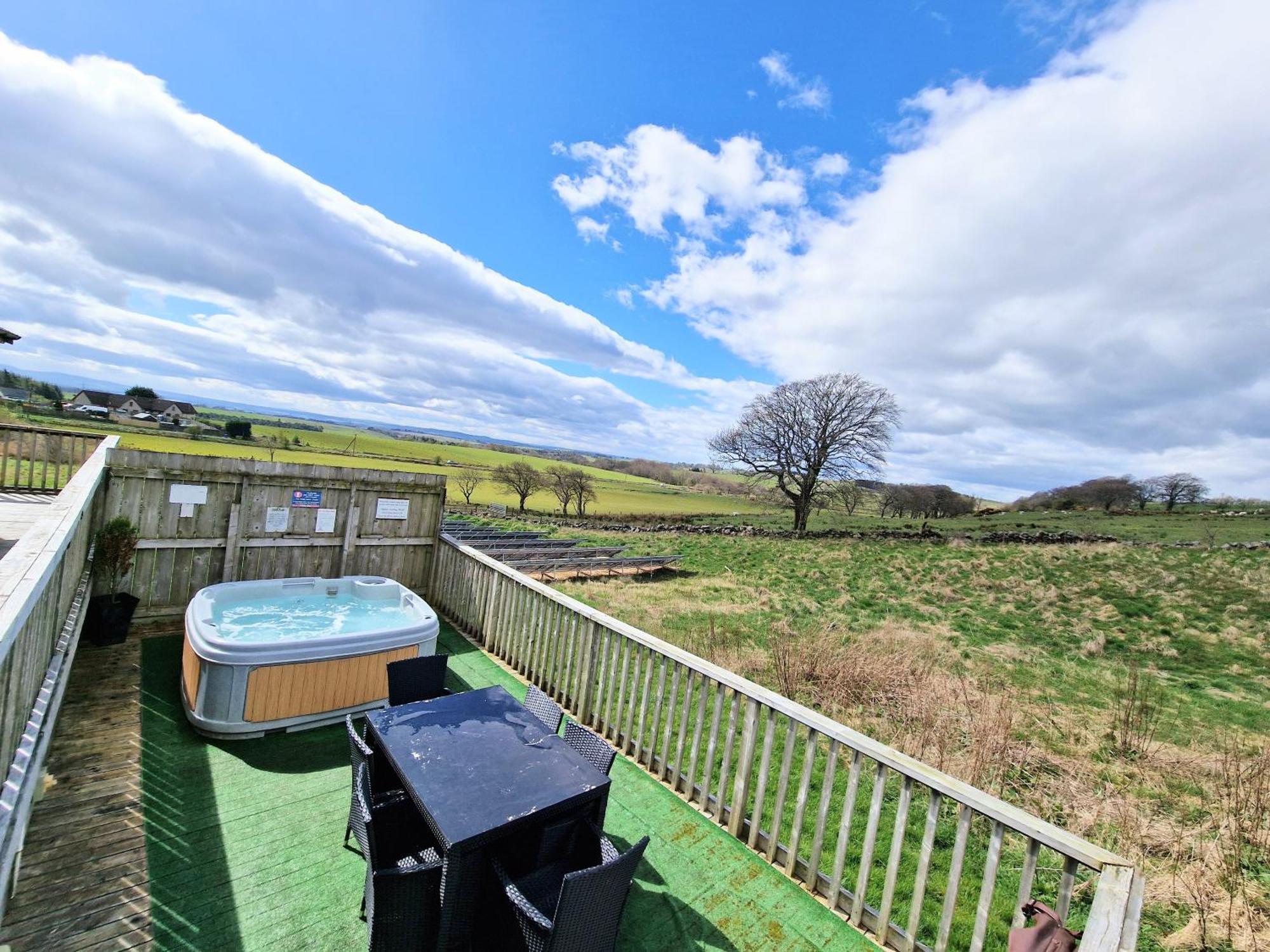فيلا Torridon 12 With Private Hot Tub - Fife - Loch Leven - Lomond Hills Kelty المظهر الخارجي الصورة