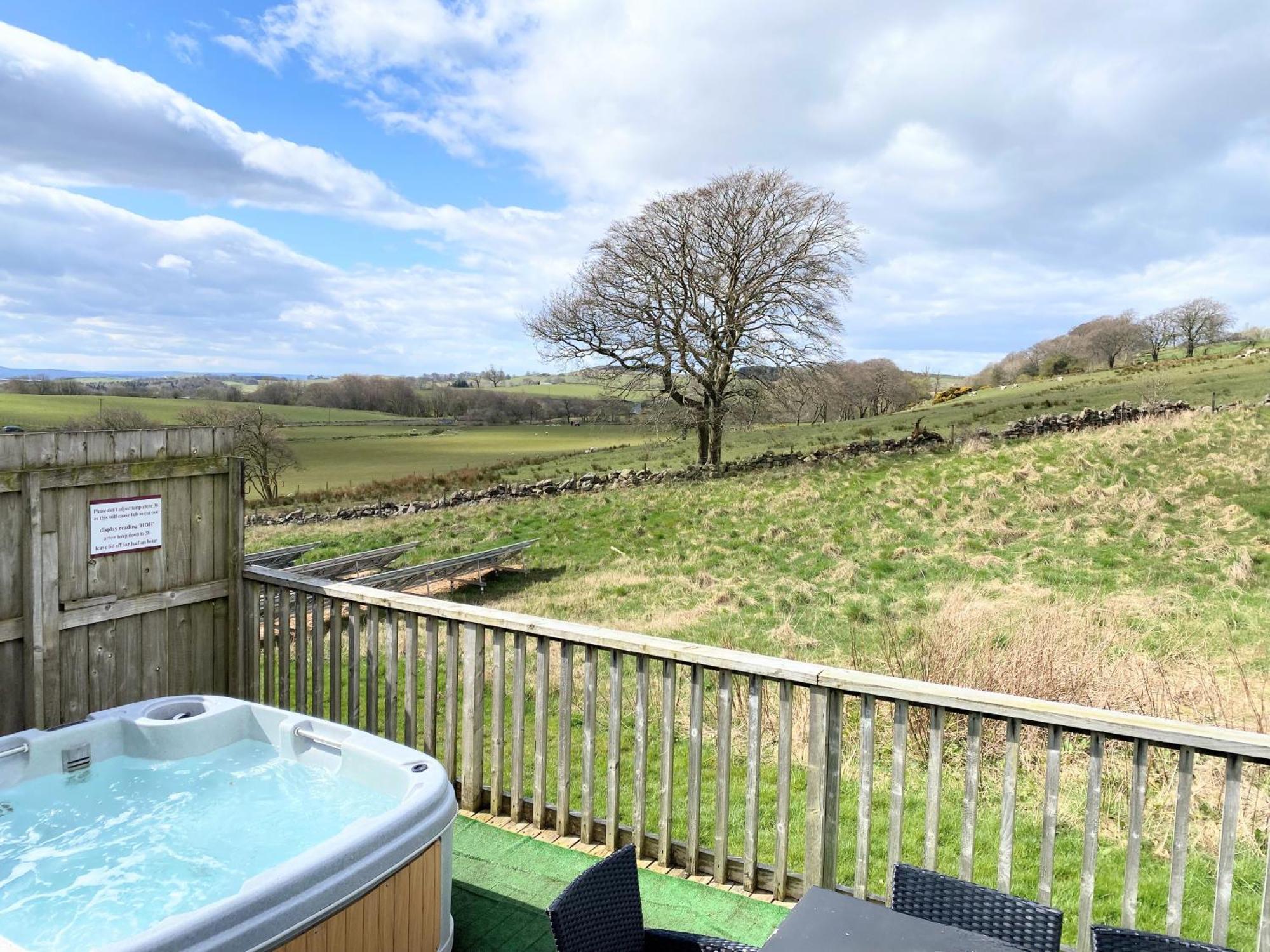 فيلا Torridon 12 With Private Hot Tub - Fife - Loch Leven - Lomond Hills Kelty المظهر الخارجي الصورة